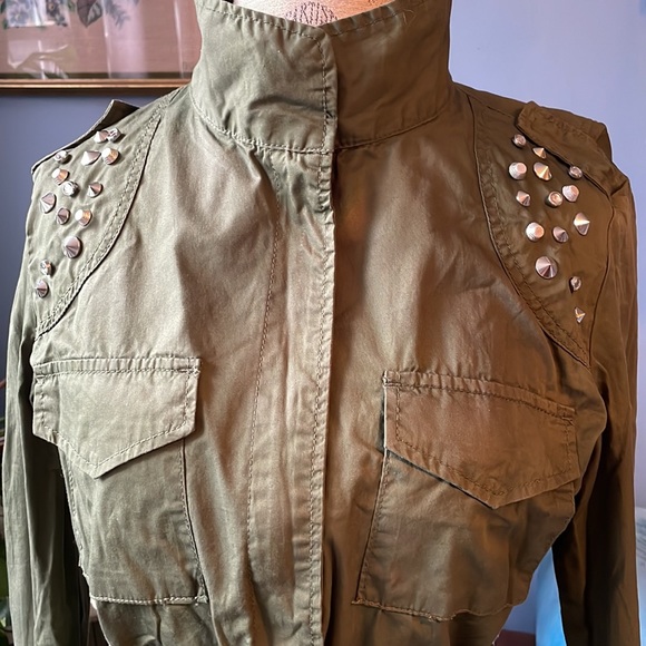 Fire Los Angeles army green and studded lightweight jacket - Picture 3 of 12